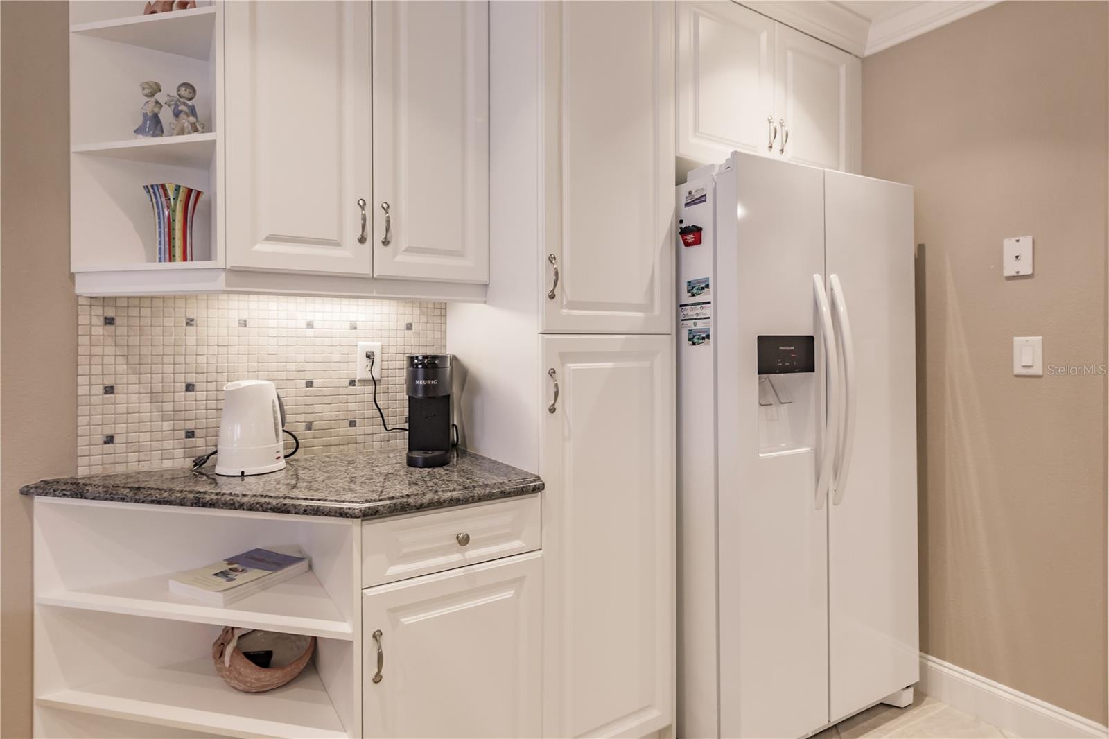 6052 W PEPPERTREE WAY #235B — photo 16