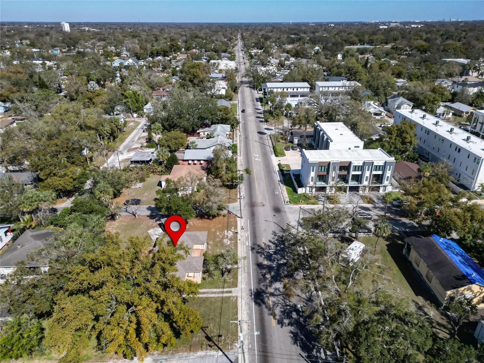 2606 N BOULEVARD — photo 33