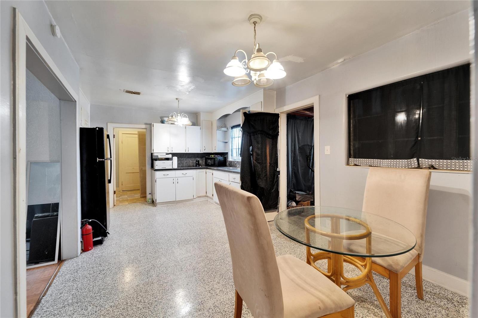 2606 N BOULEVARD — photo 15
