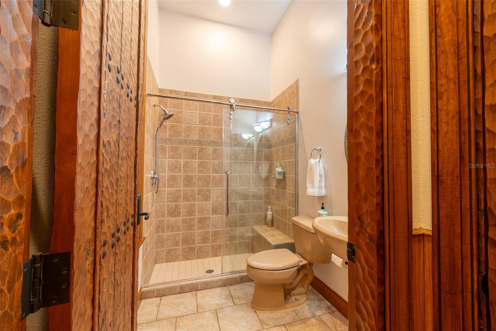 543 ISLEWORTH CLOSE — photo 51