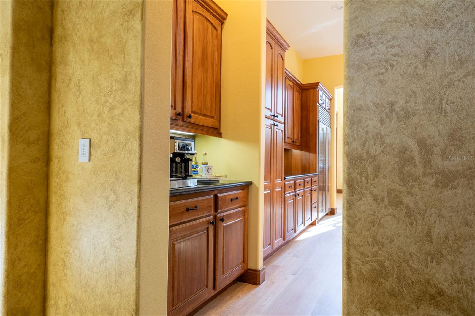 543 ISLEWORTH CLOSE — photo 58