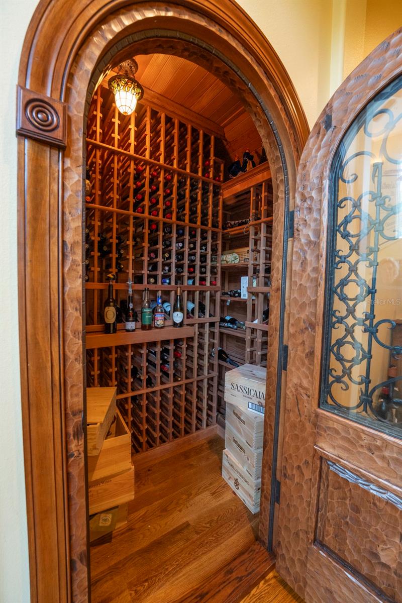 543 ISLEWORTH CLOSE — photo 8