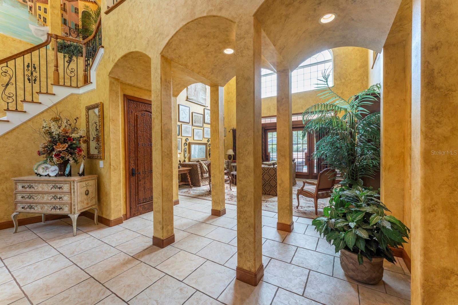 543 ISLEWORTH CLOSE — photo 38
