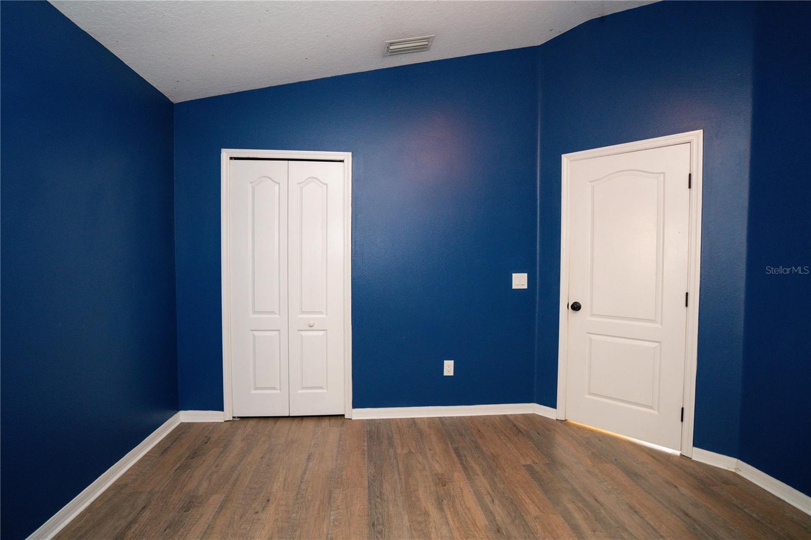 10468 BLACKMORE DR — photo 22