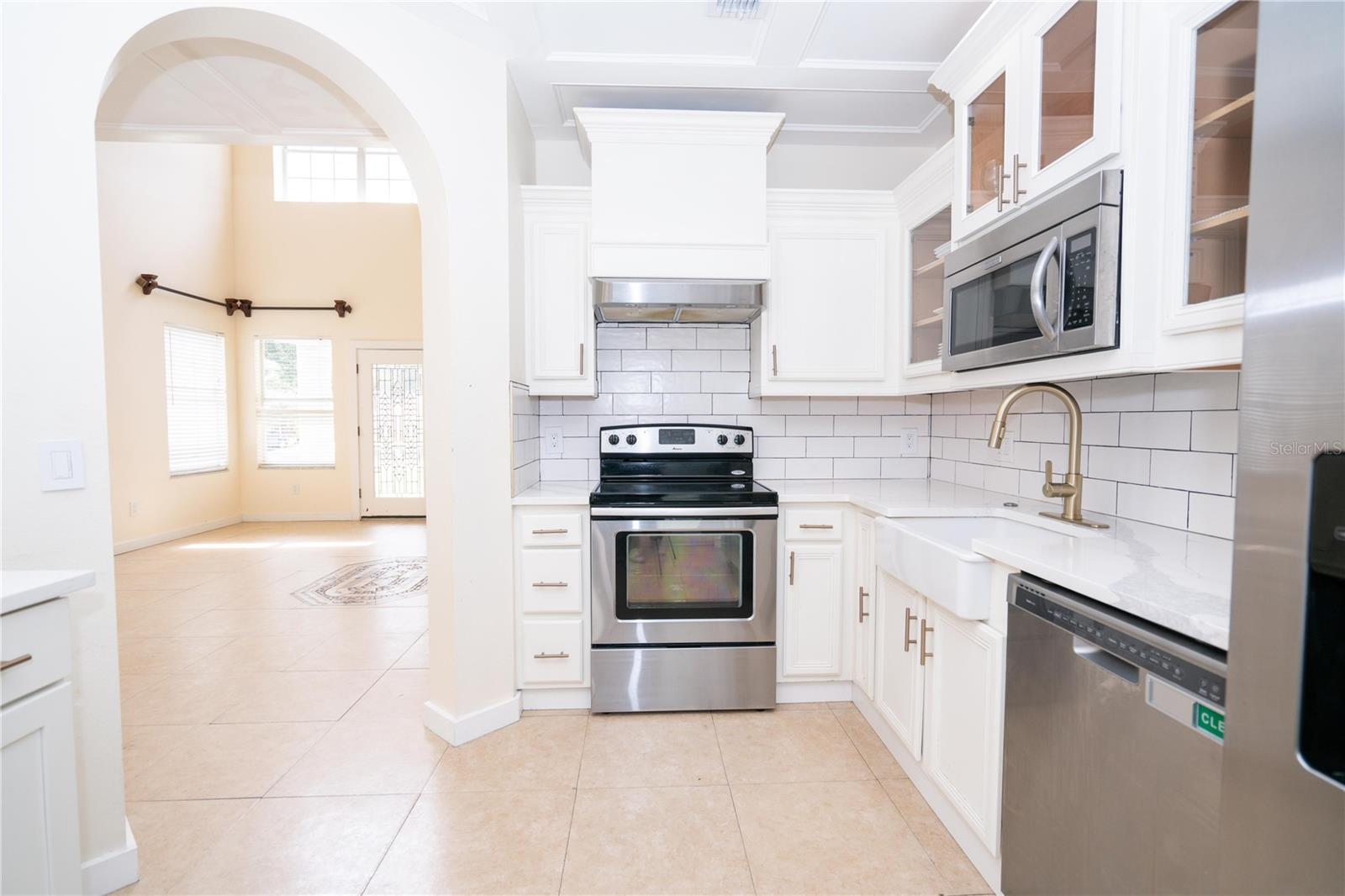 10468 BLACKMORE DR — photo 11