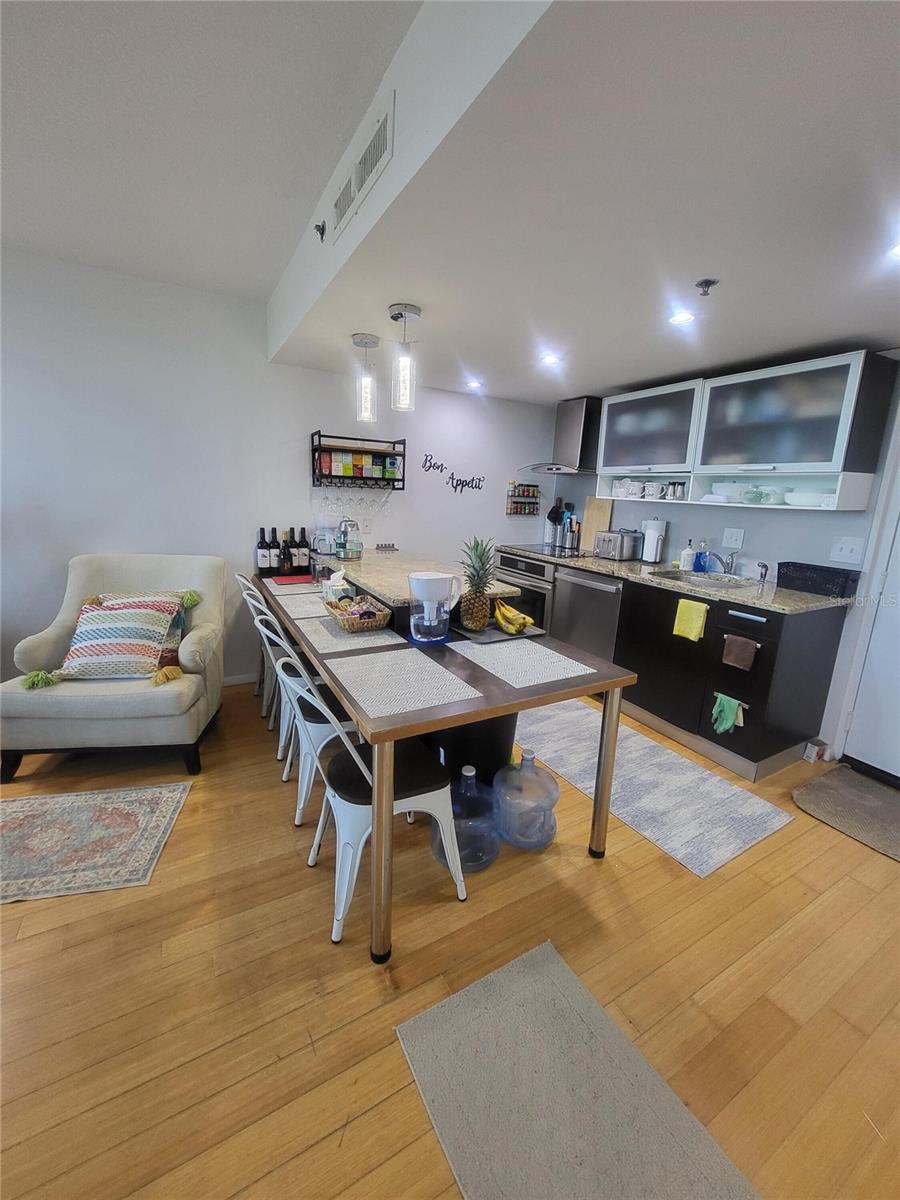 701 S MADISON AVE #414 — photo 5