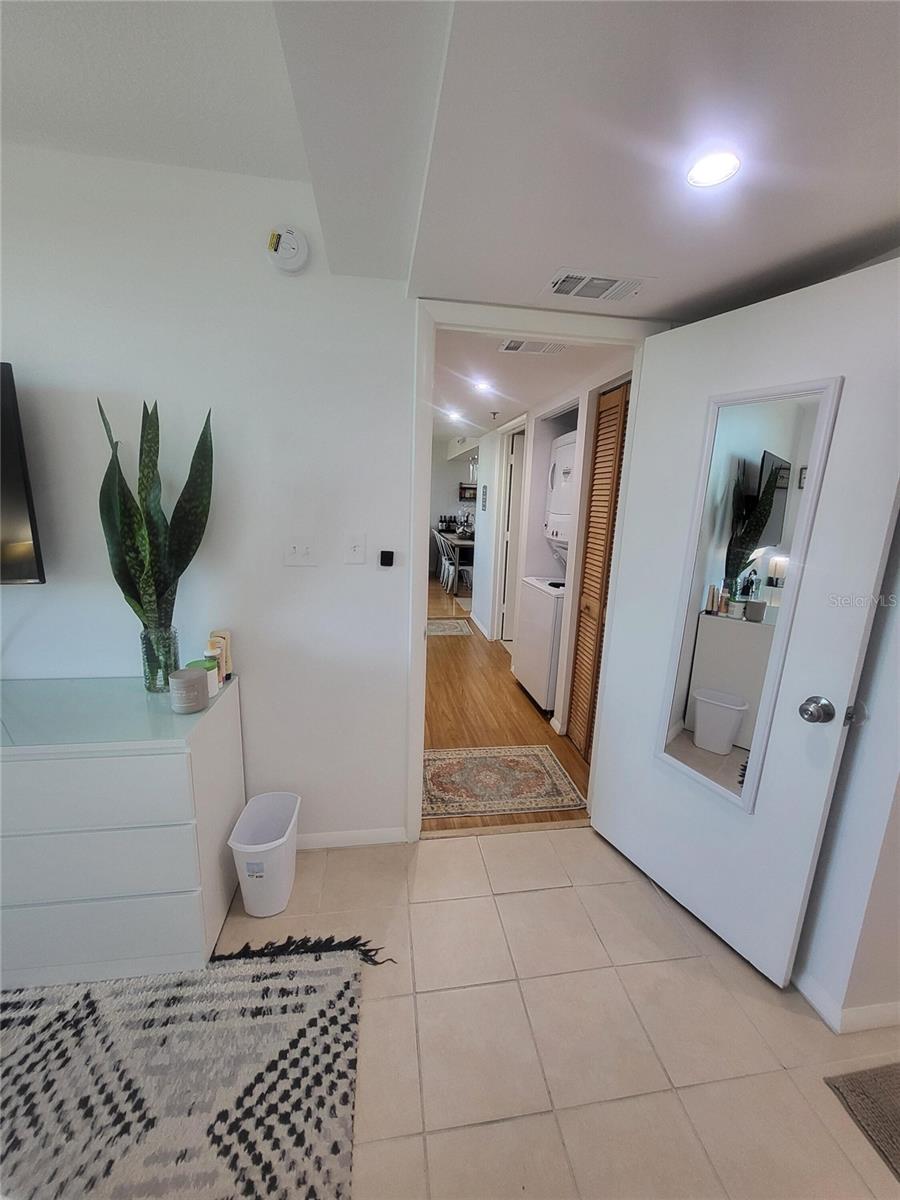 701 S MADISON AVE #414 — photo 17