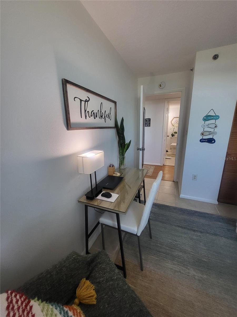 701 S MADISON AVE #414 — photo 10