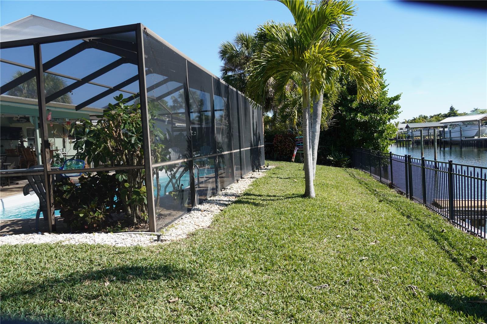 908 SAGO PALM WAY — photo 12