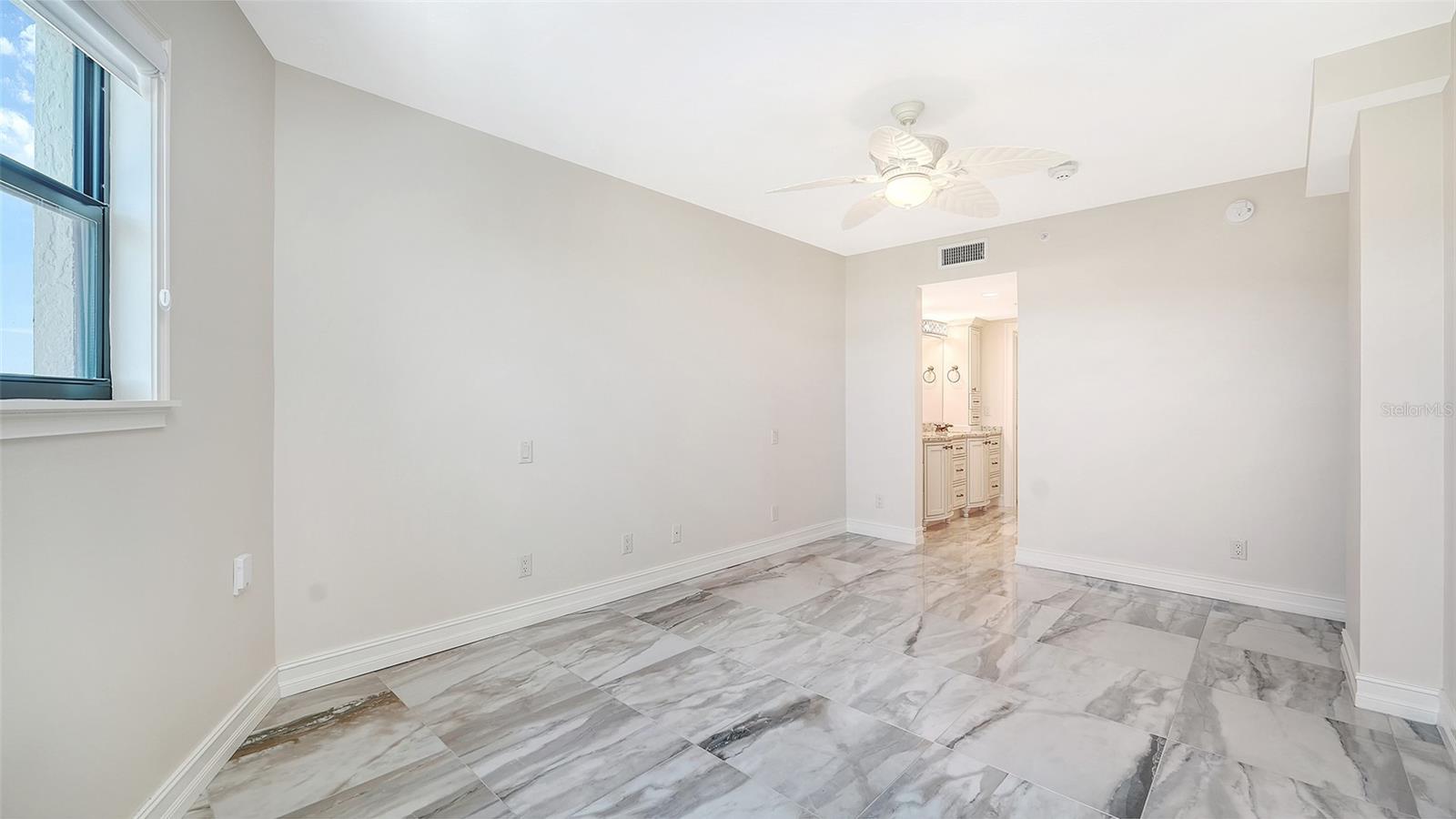 5740 MIDNIGHT PASS RD #307 — photo 18