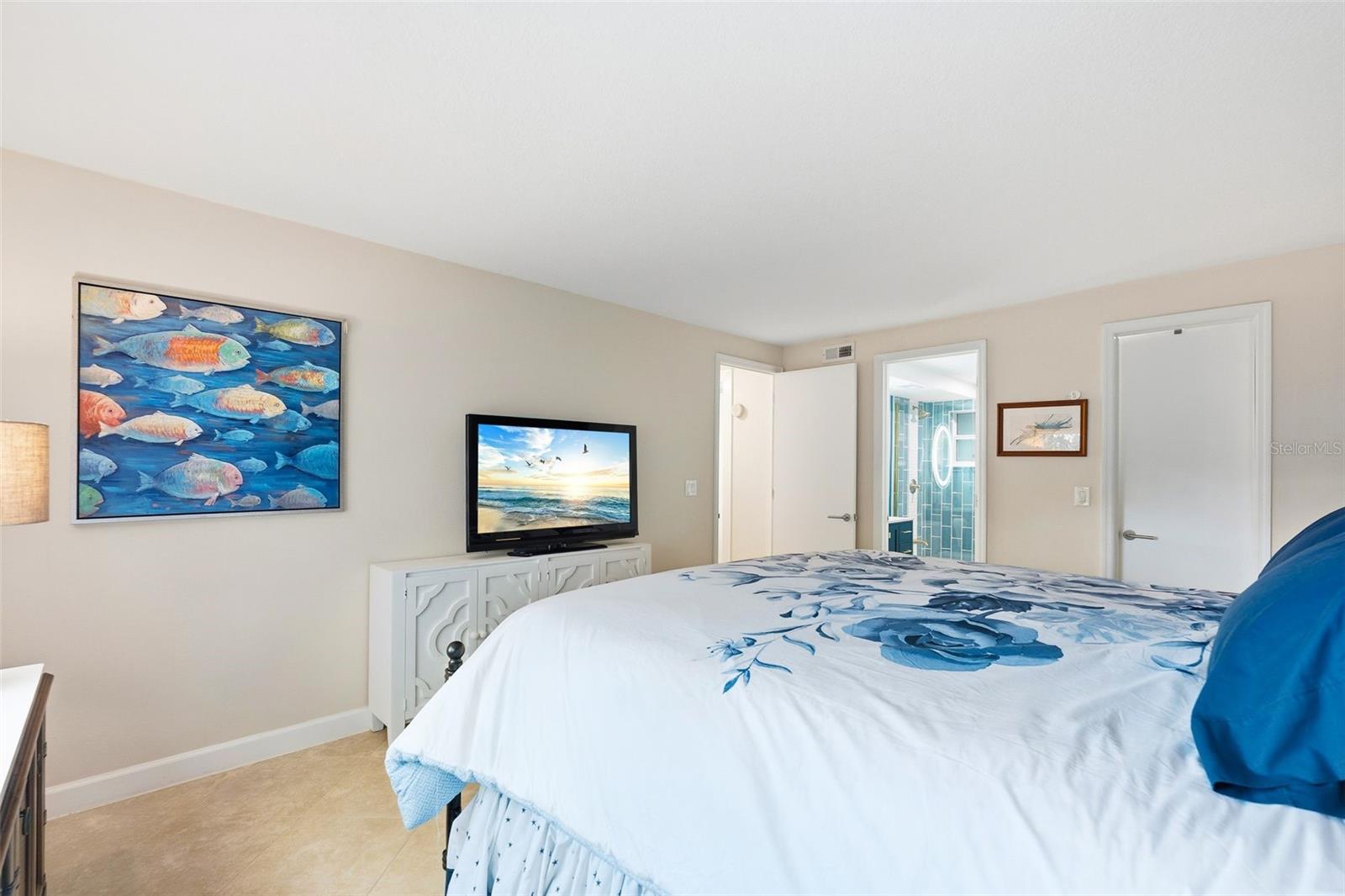 800 BENJAMIN FRANKLIN DR #110 — photo 16