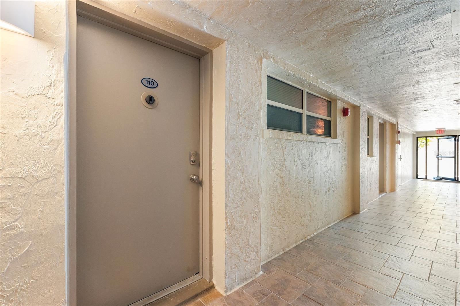 800 BENJAMIN FRANKLIN DR #110 — photo 25