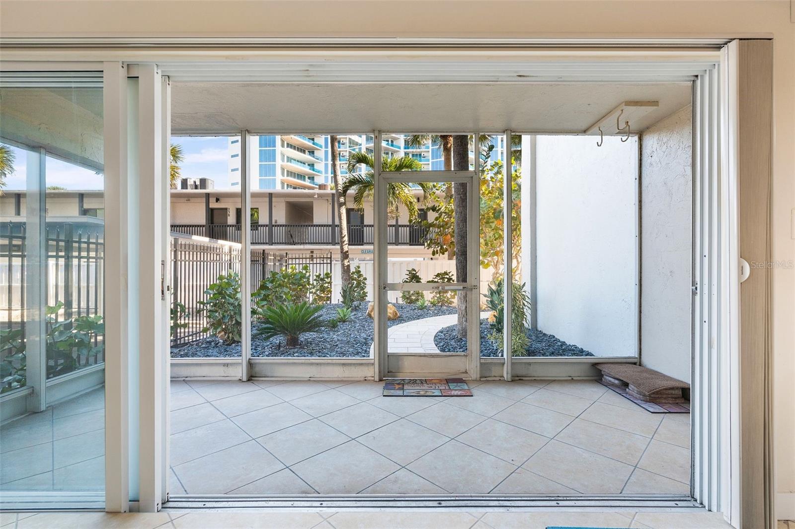 800 BENJAMIN FRANKLIN DR #110 — photo 21