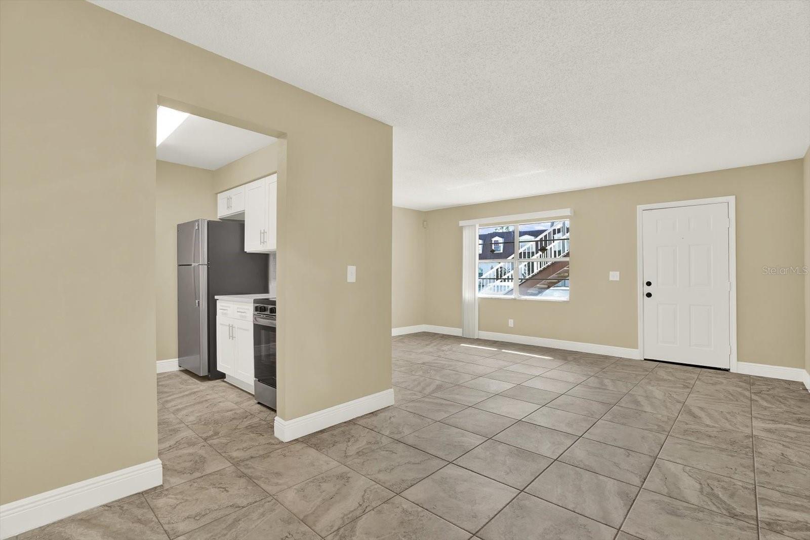 9125 TUDOR DR #D109 — photo 6