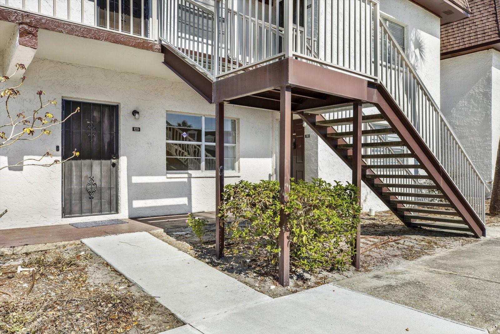 9125 TUDOR DR #D109 — photo 18