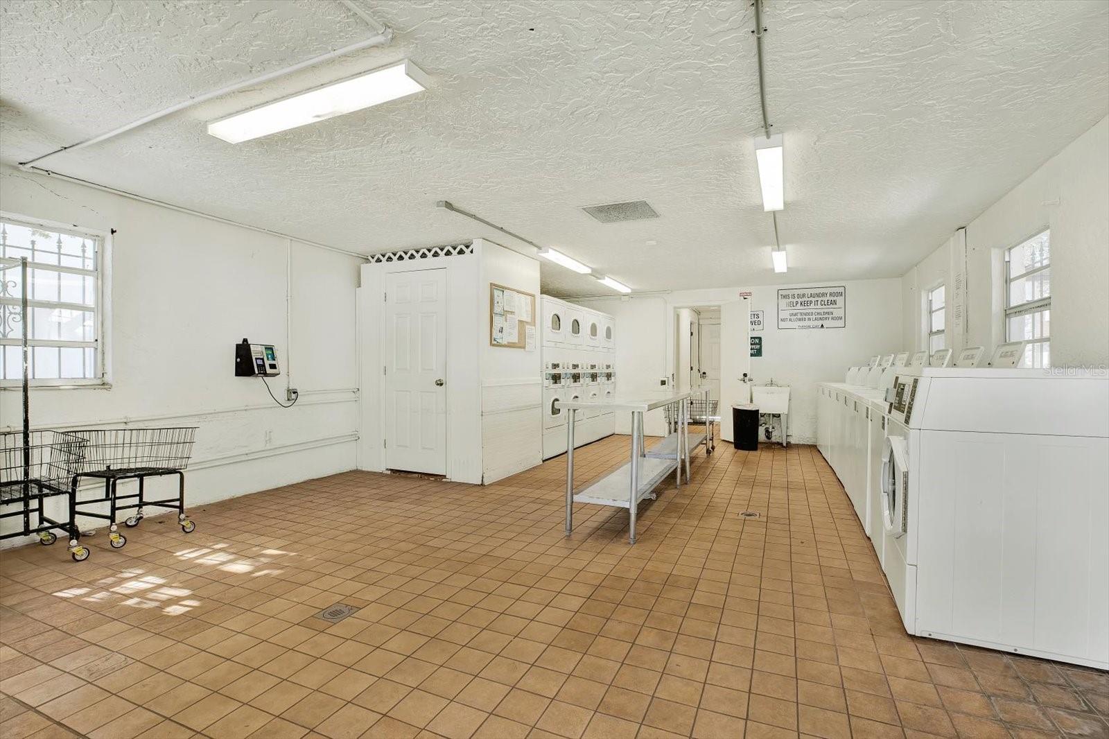 9125 TUDOR DR #D109 — photo 31