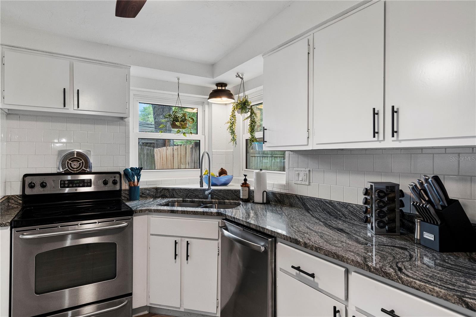 341 WERTZ DR — photo 13