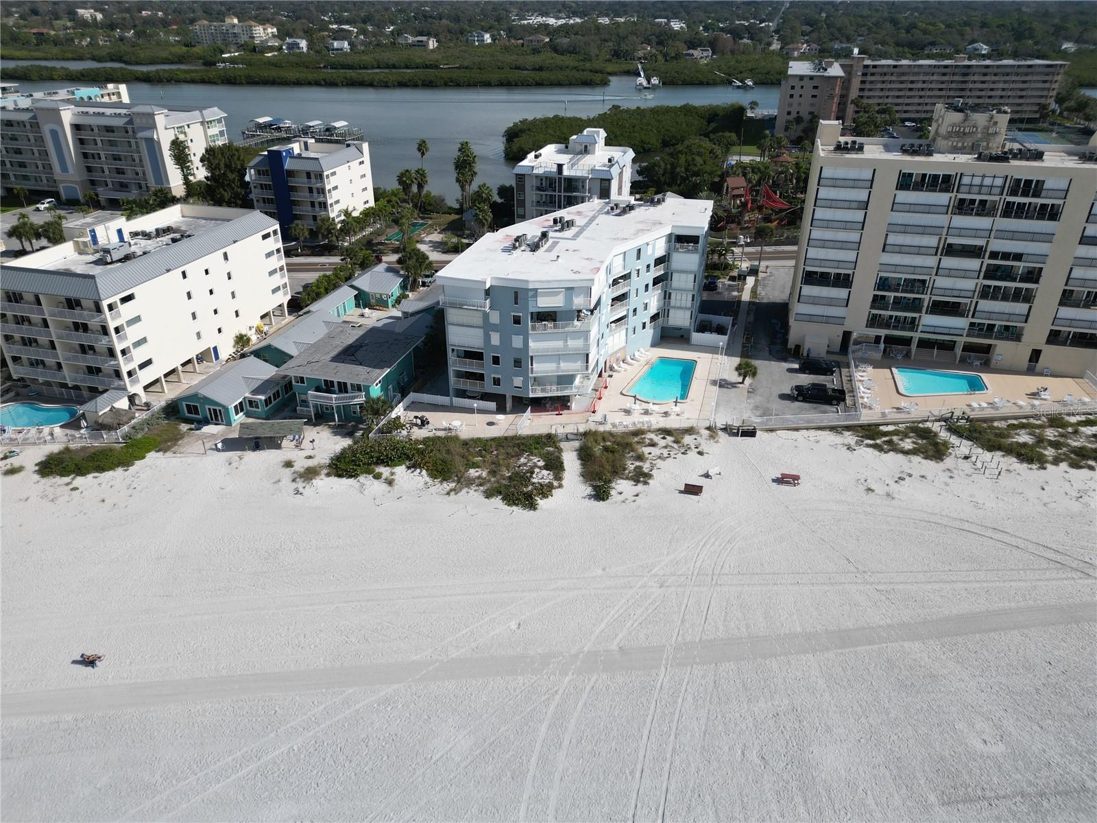 19500 GULF BLVD #102 — photo 34