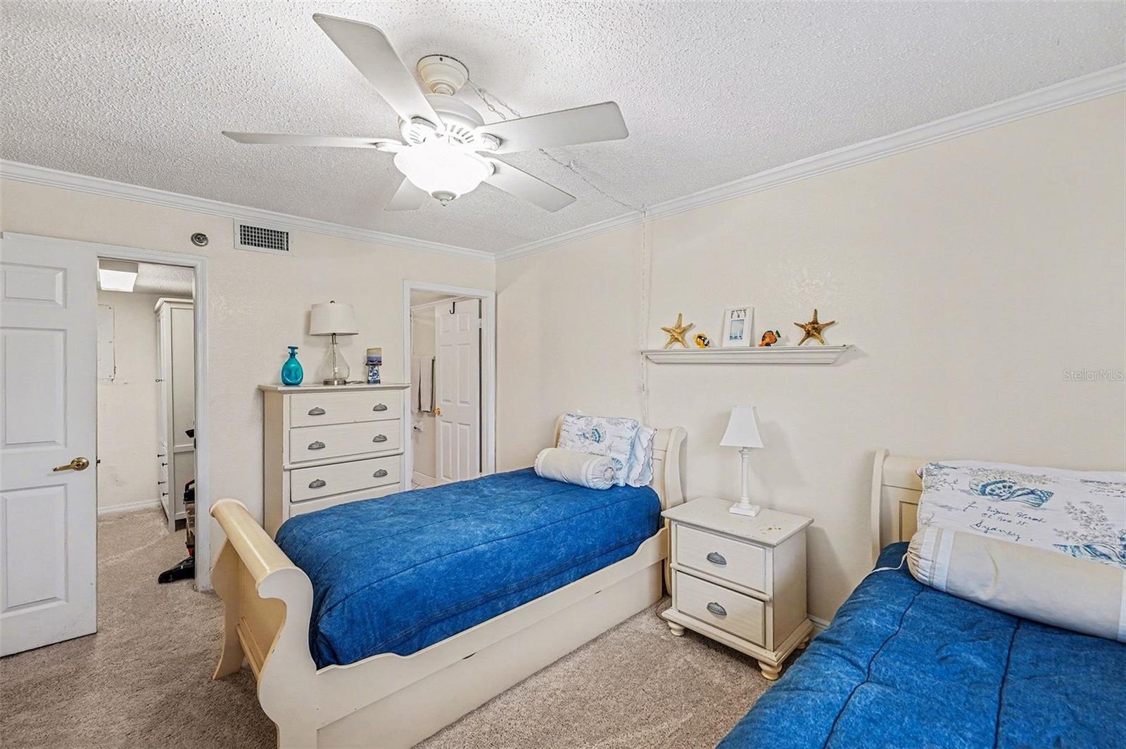 19500 GULF BLVD #102 — photo 19