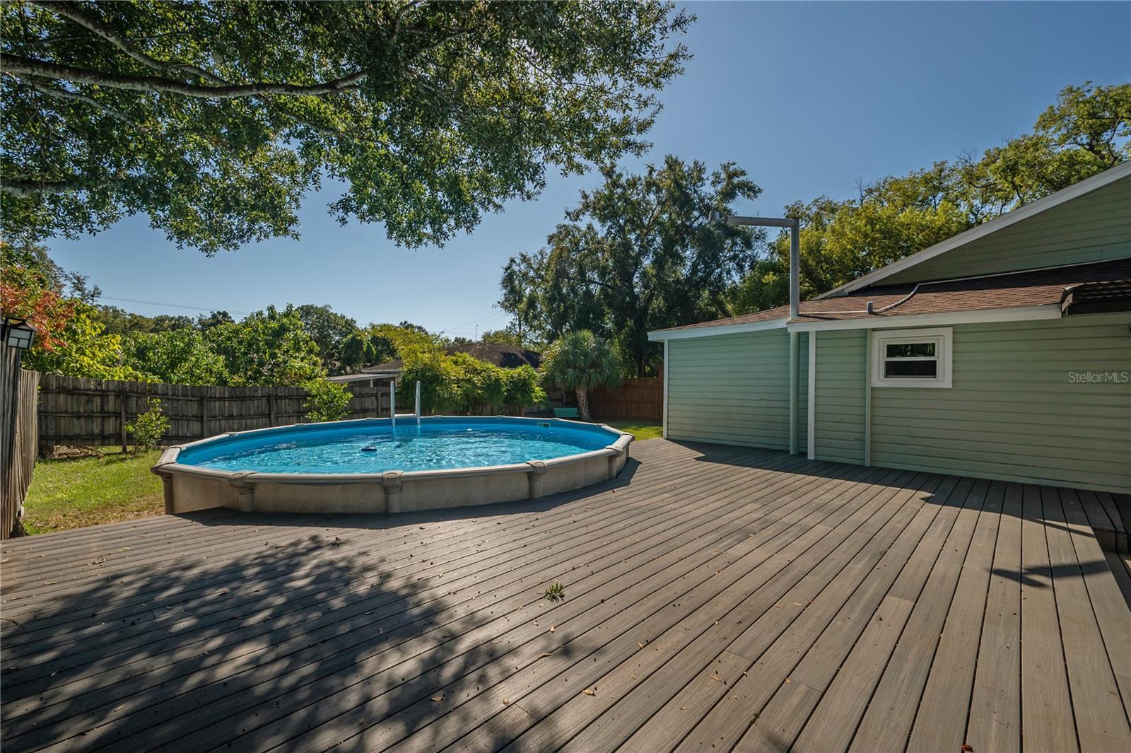 1404 E CAYUGA ST — photo 38