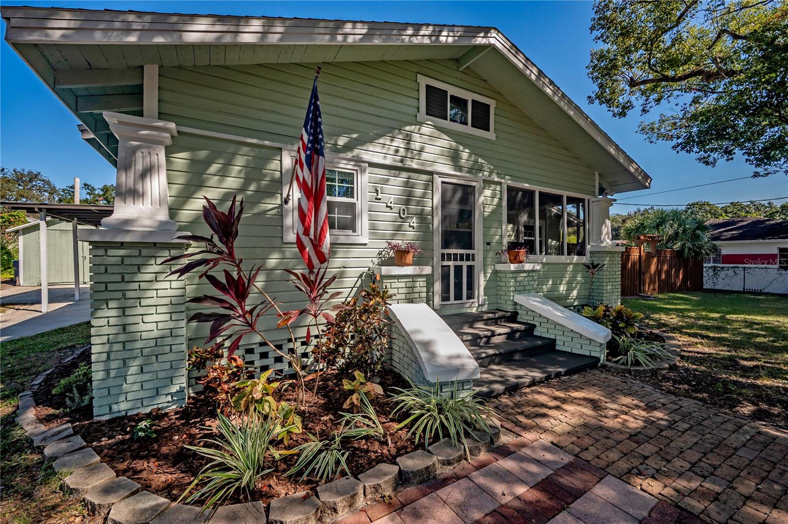 1404 E CAYUGA ST — photo 4