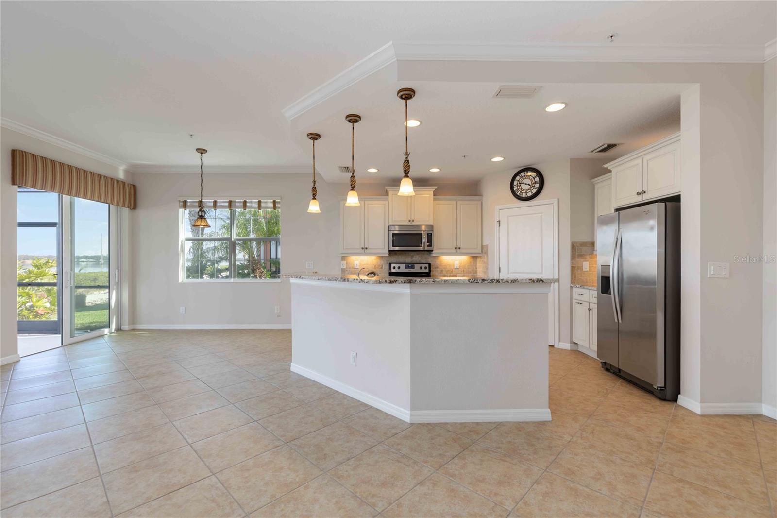 1264 RIVERSCAPE ST #B — photo 10