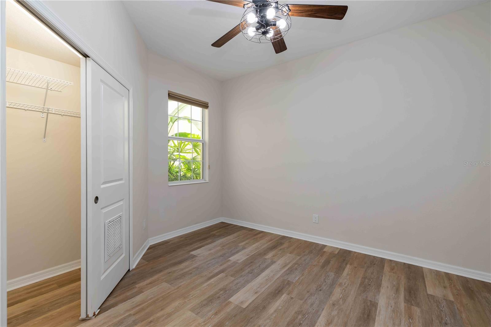 1264 RIVERSCAPE ST #B — photo 34