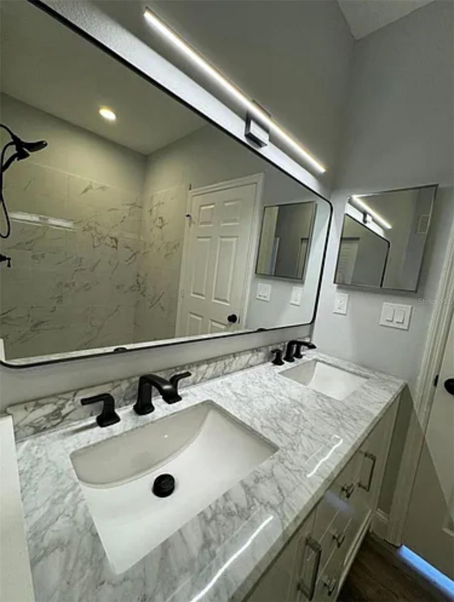 9820 LAKE CHASE ISLAND WAY #9820 — photo 15