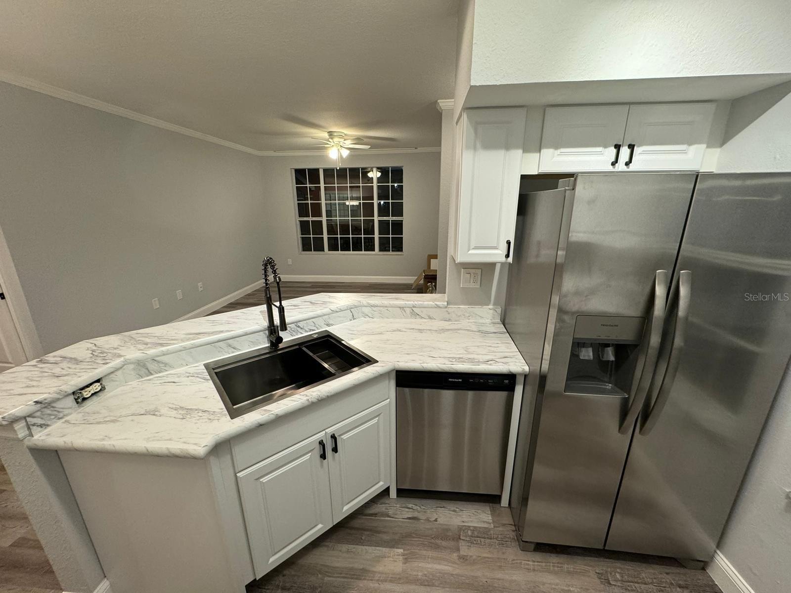 9820 LAKE CHASE ISLAND WAY #9820 — photo 17