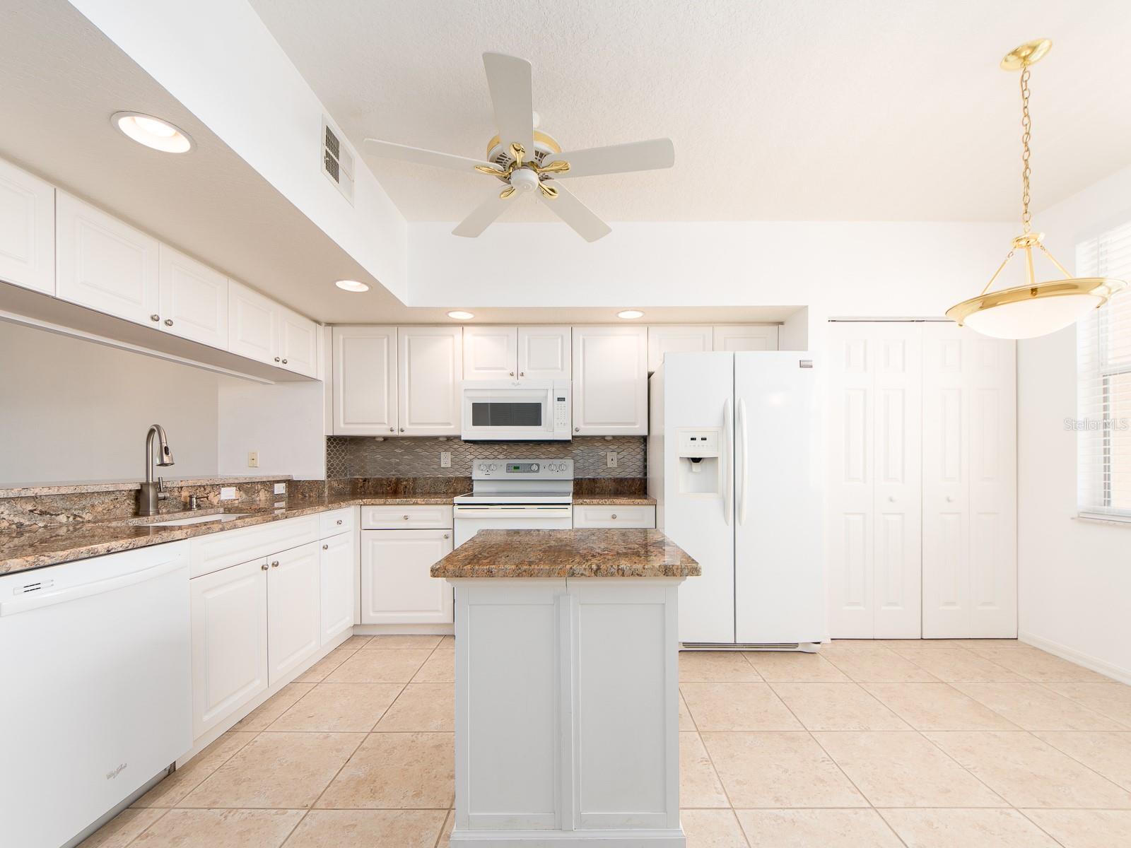 6550 SHORELINE DR #7502 — photo 4