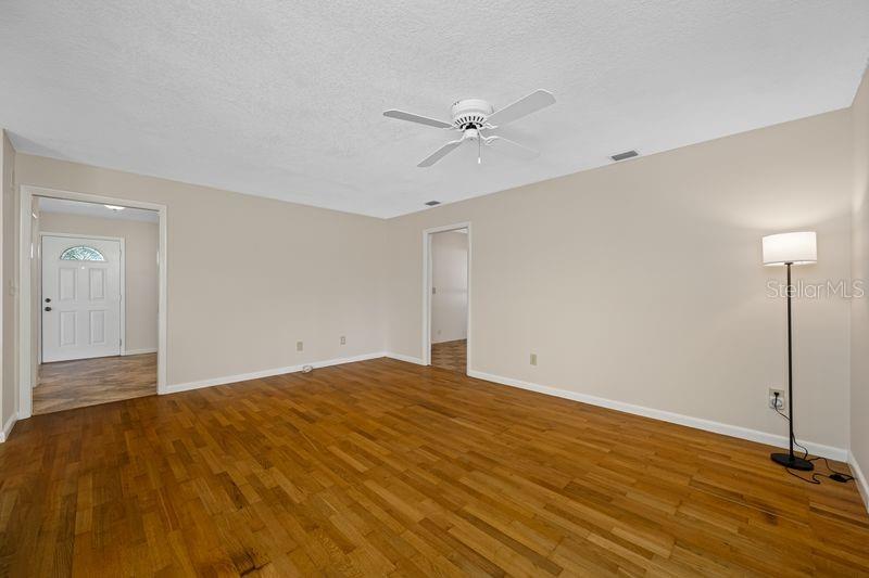 3241 BUCKHORN DR — photo 14