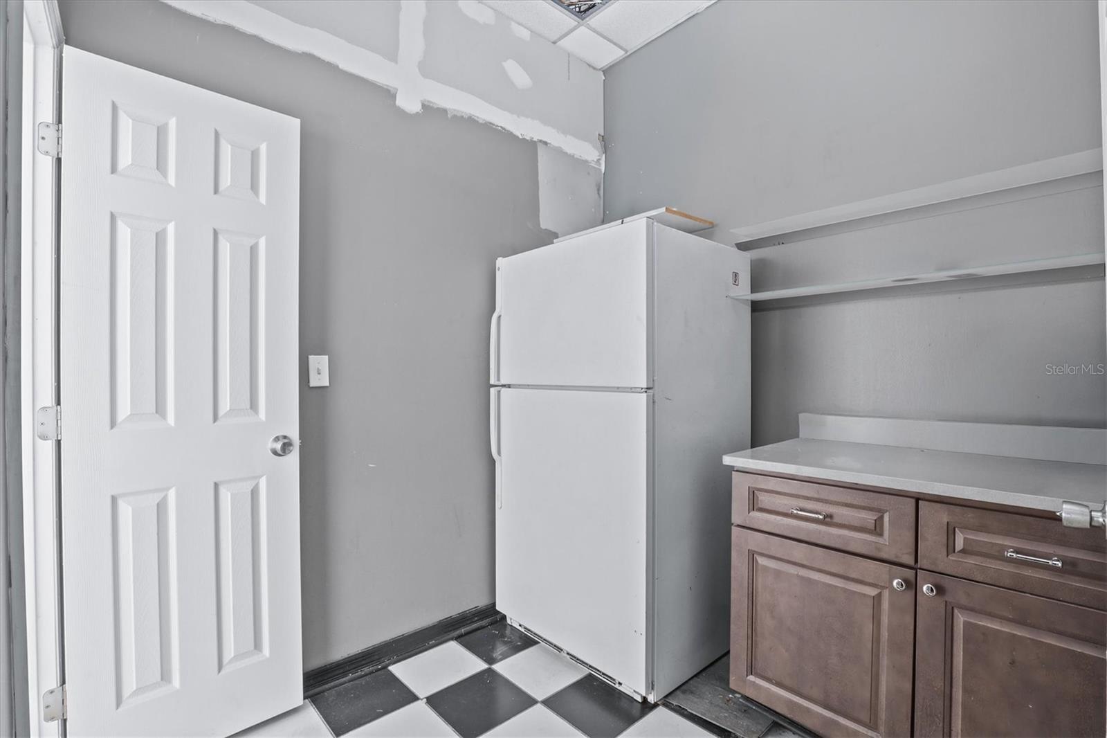 102 PIERCE CHRISTIE DR — photo 14
