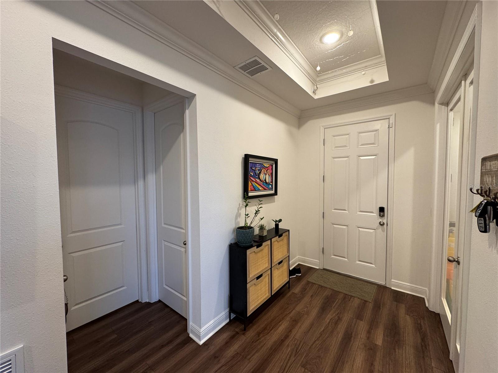 10190 DOLPHIN GULL CIR — photo 9