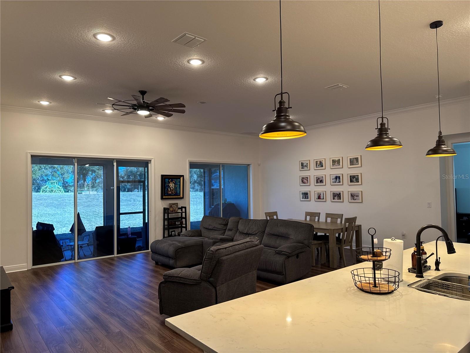 10190 DOLPHIN GULL CIR — photo 20