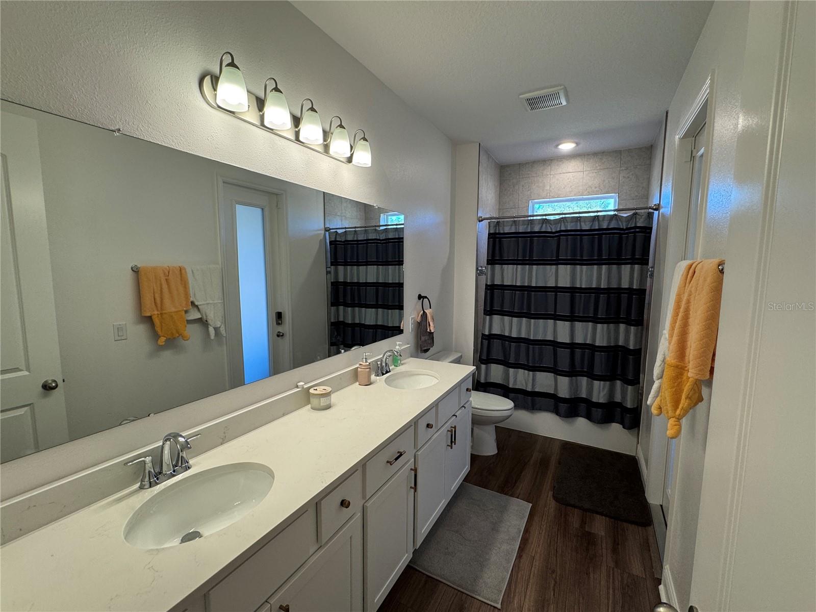 10190 DOLPHIN GULL CIR — photo 34