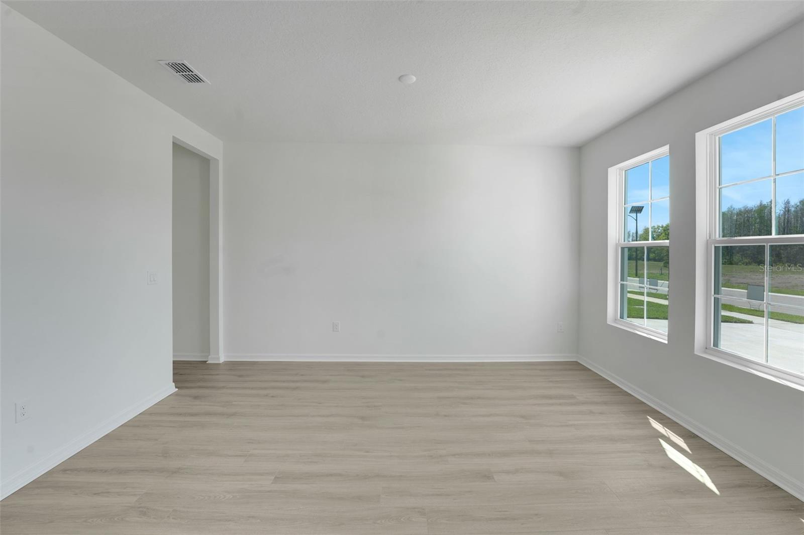 17417 VALLEYWOOD PKWY — photo 12