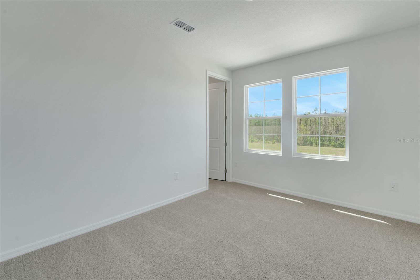 17417 VALLEYWOOD PKWY — photo 45