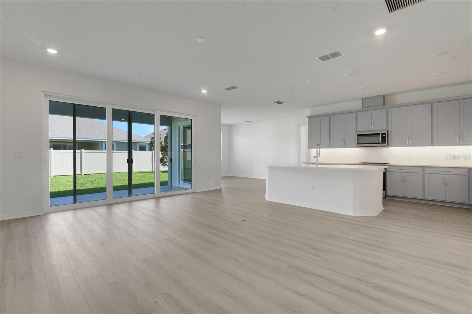 17417 VALLEYWOOD PKWY — photo 16