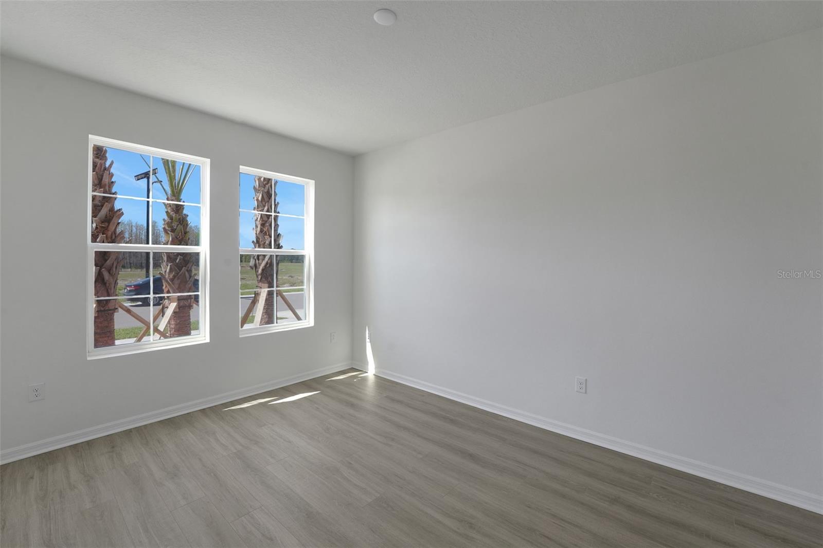 17417 VALLEYWOOD PKWY — photo 8