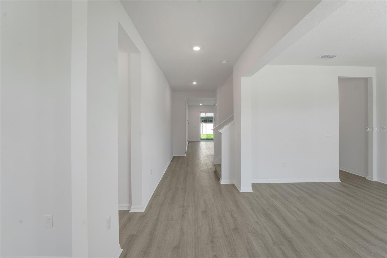 17417 VALLEYWOOD PKWY — photo 7