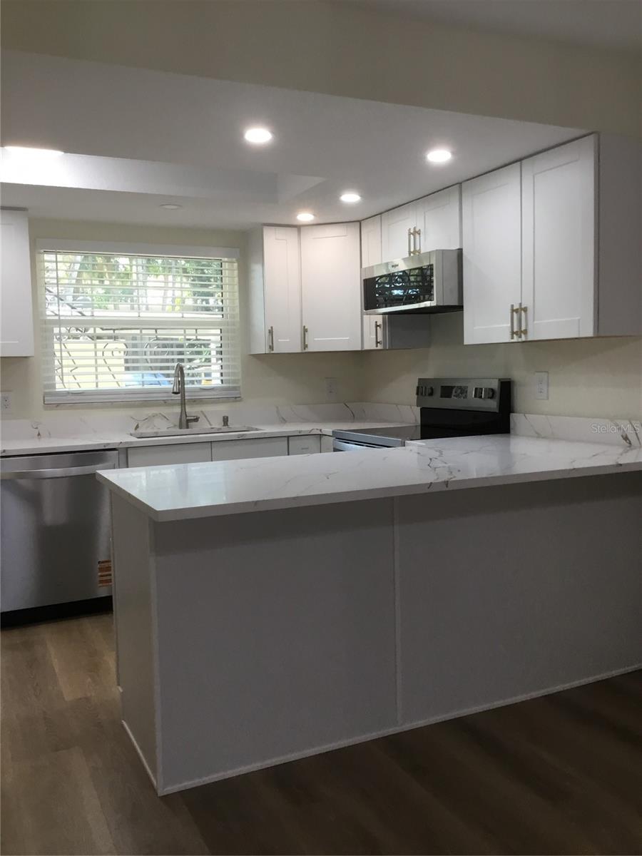 44 COUNTRY CLUB DR #44 — photo 15