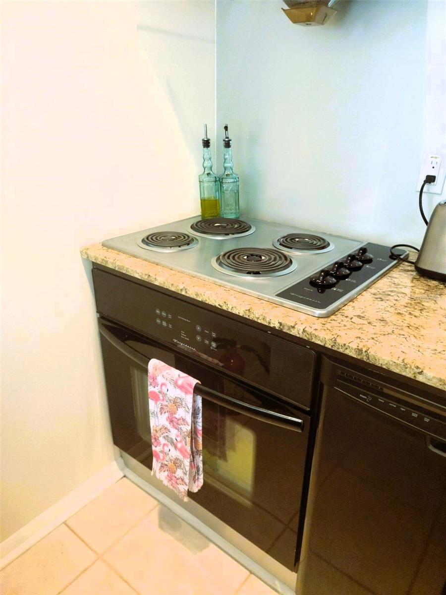 701 S MADISON AVE #106 — photo 6