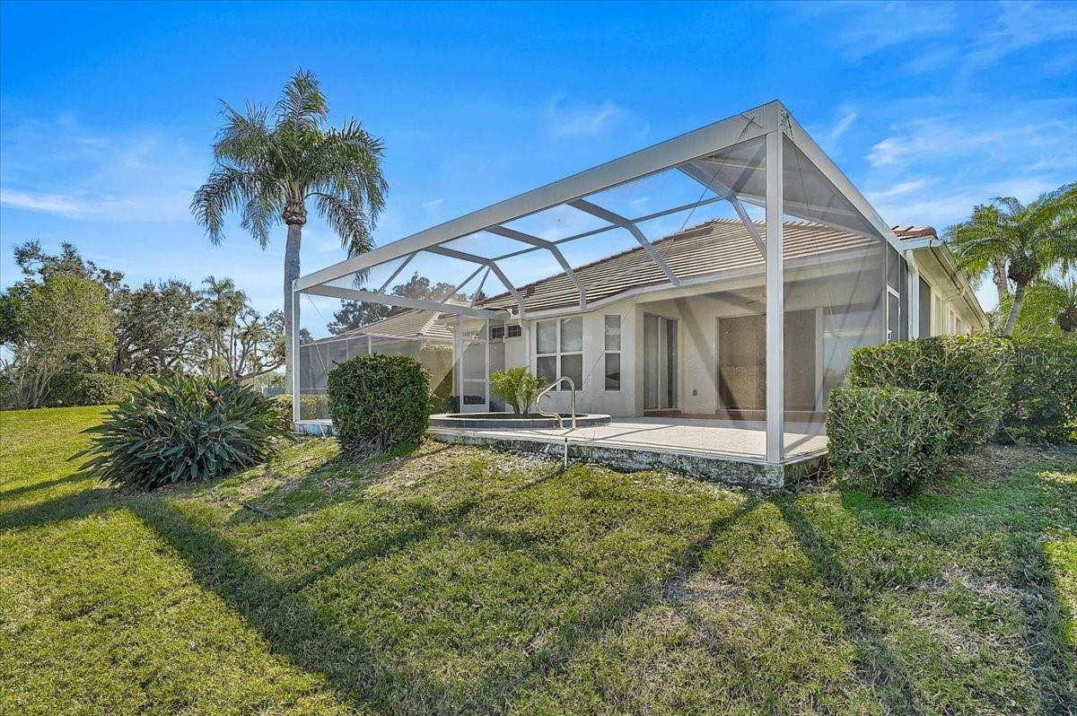 4031 CADDIE DR E — photo 32
