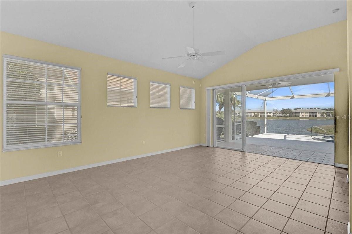 4031 CADDIE DR E — photo 21