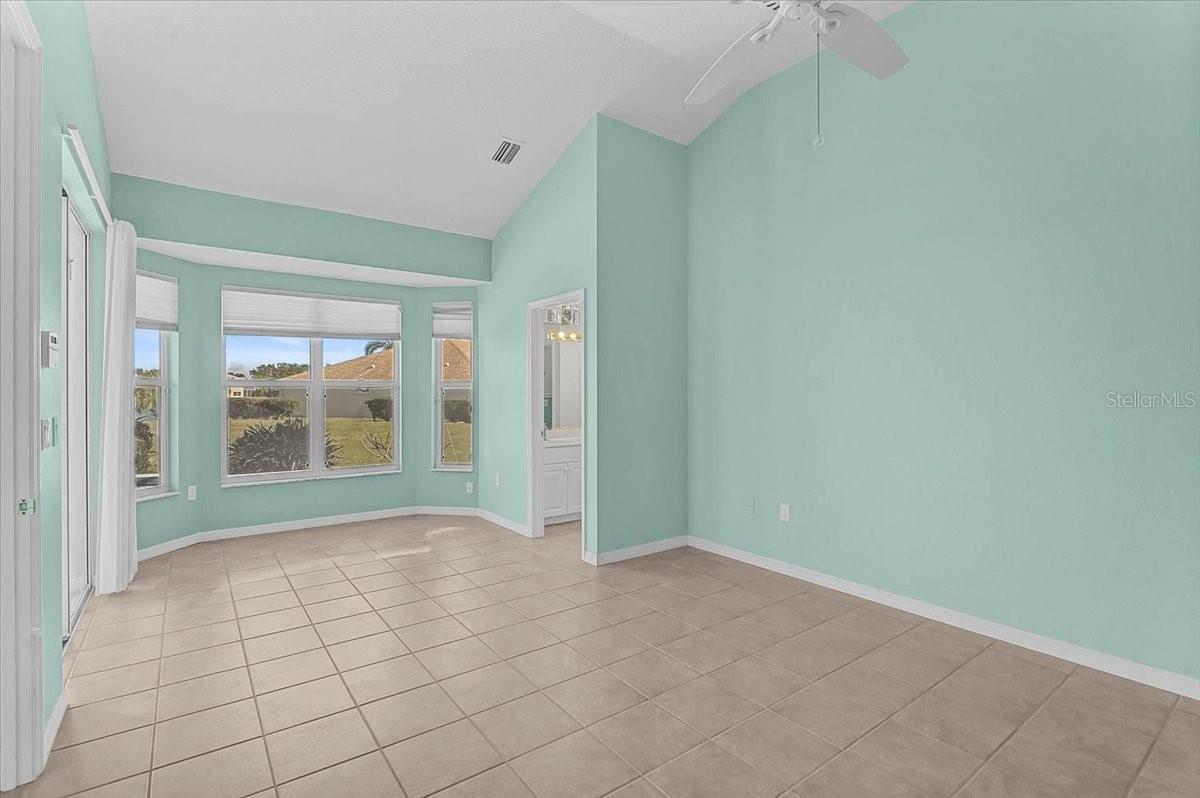 4031 CADDIE DR E — photo 12