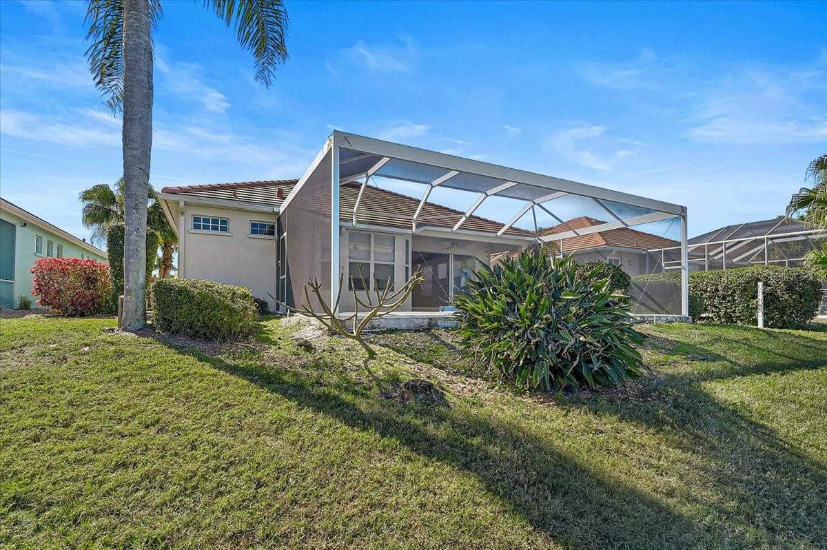 4031 CADDIE DR E — photo 33