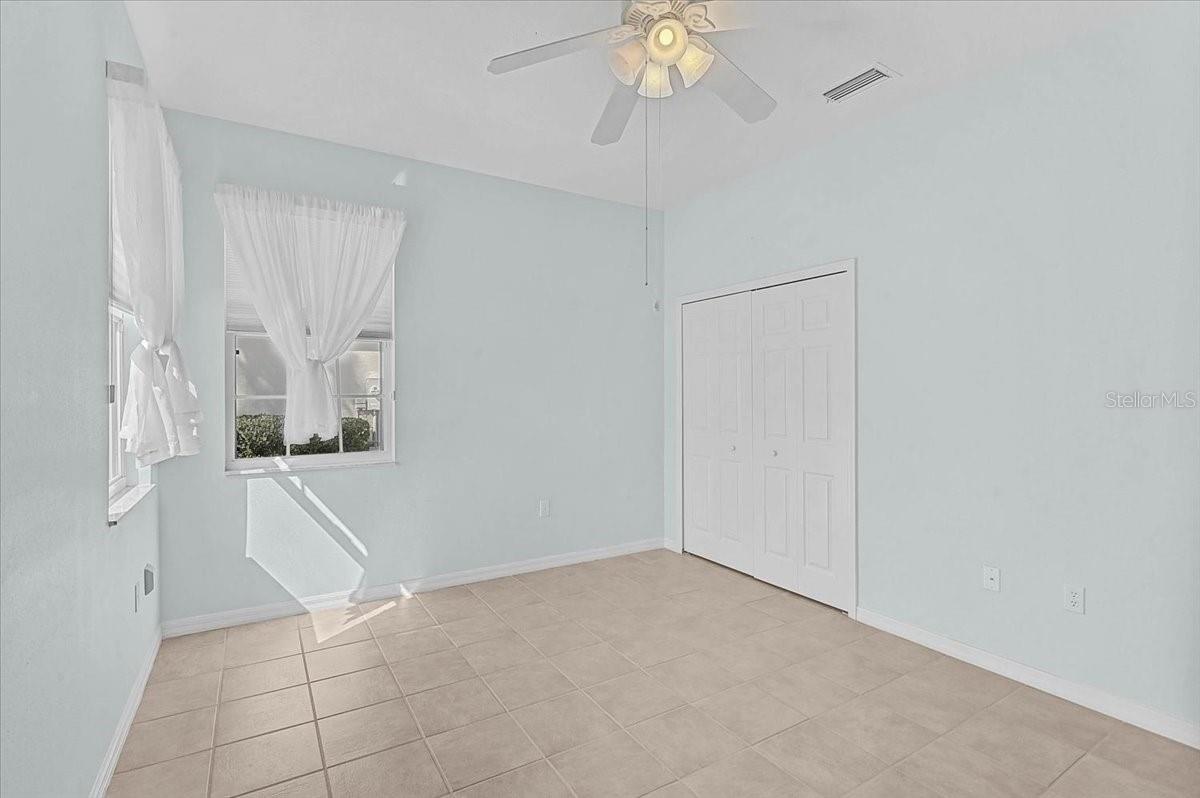 4031 CADDIE DR E — photo 18