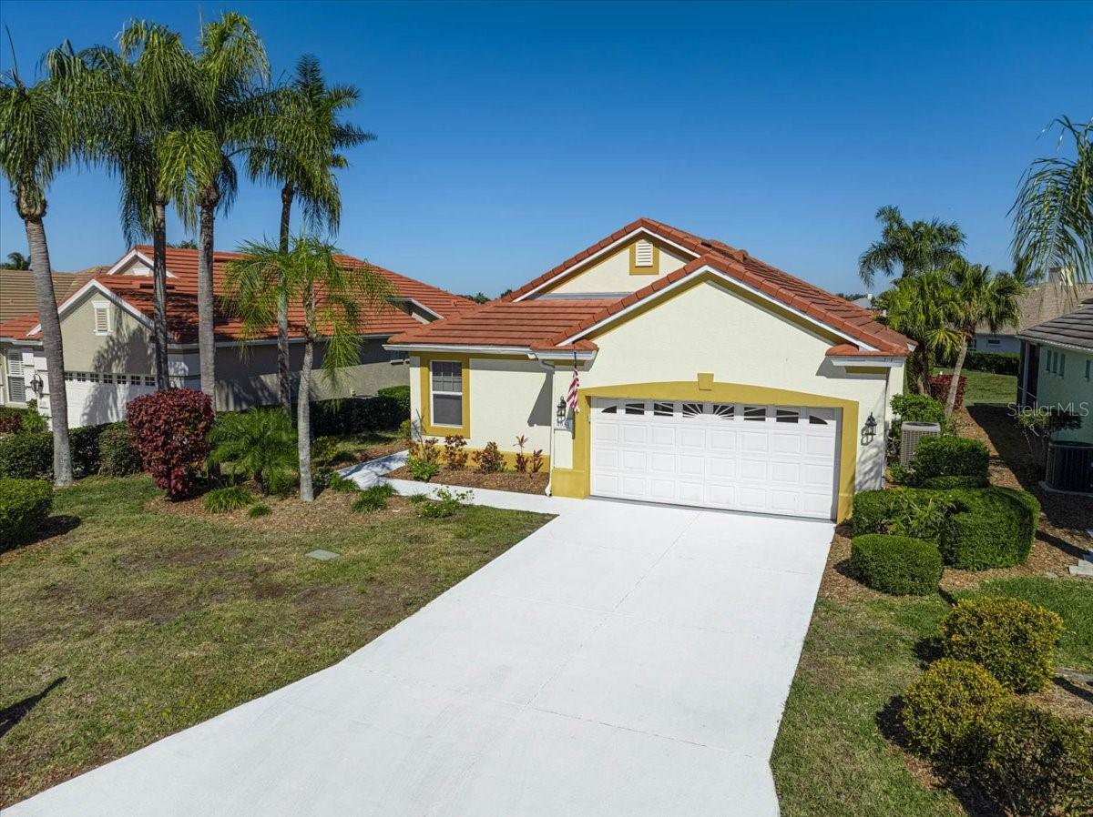 4031 CADDIE DR E — photo 37
