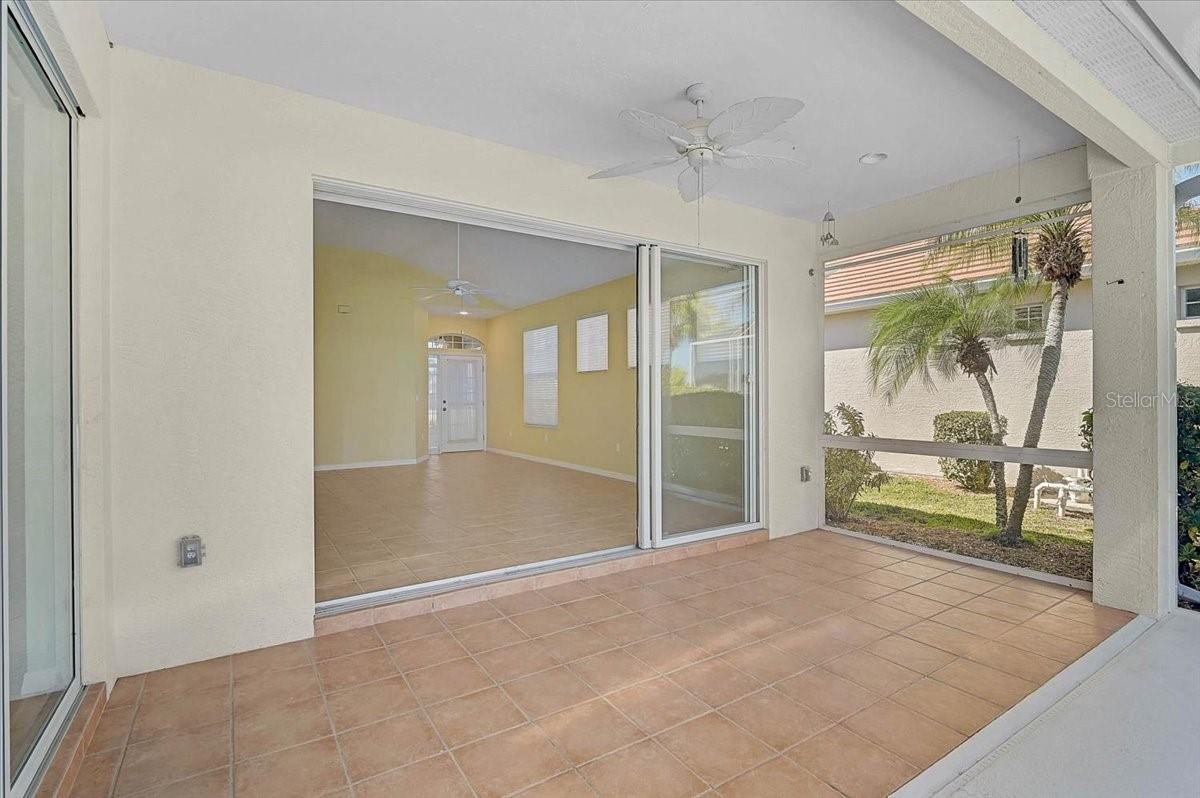 4031 CADDIE DR E — photo 27