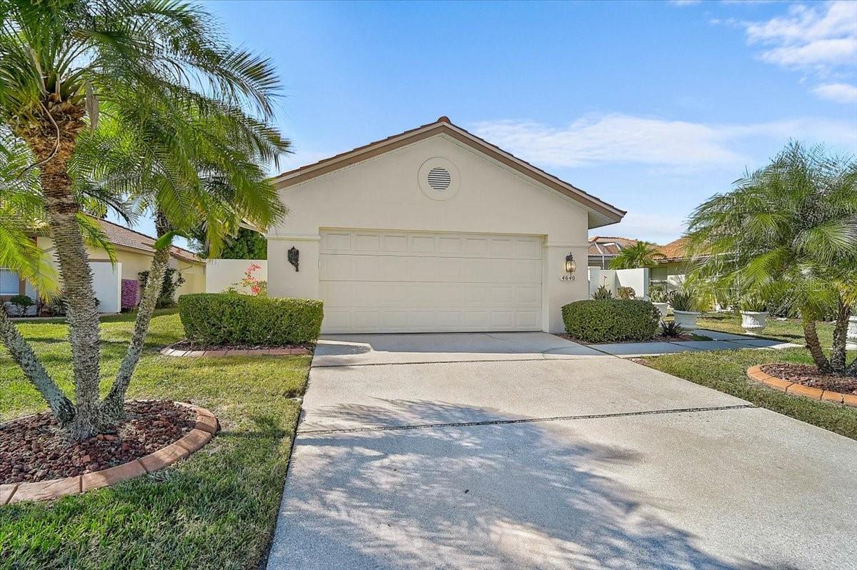 4640 PERIDIA BLVD E — photo 2